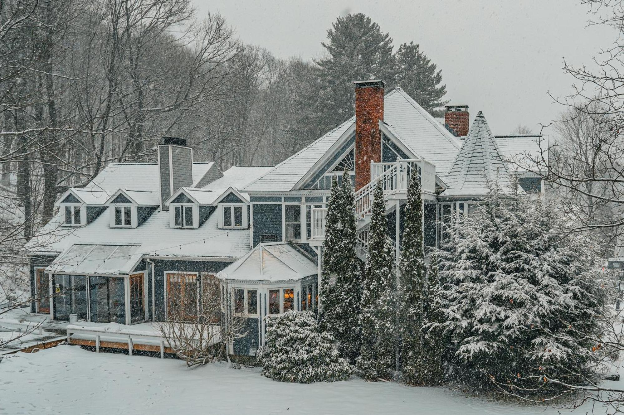 The Cornell Inn, Lenox & The Berkshires Exterior photo